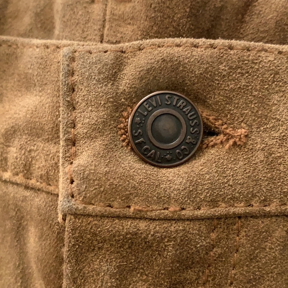 LEVI STRAUSS suede shorts - Picture 4 of 5